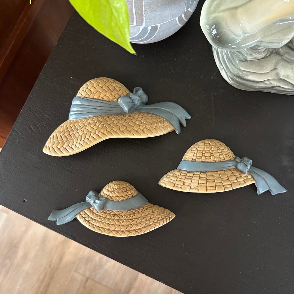 Vtg Burwood Straw Hat Wall Plaques Set of 3 Blue Ribbon Cottagecore Country‎ USA